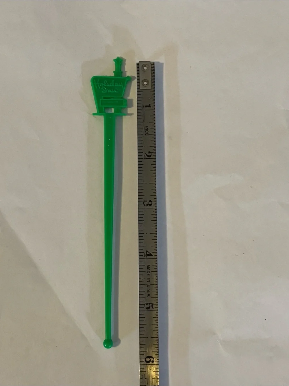 Vintage Holiday Inn Green Swizzle Drink Stirrer Stick